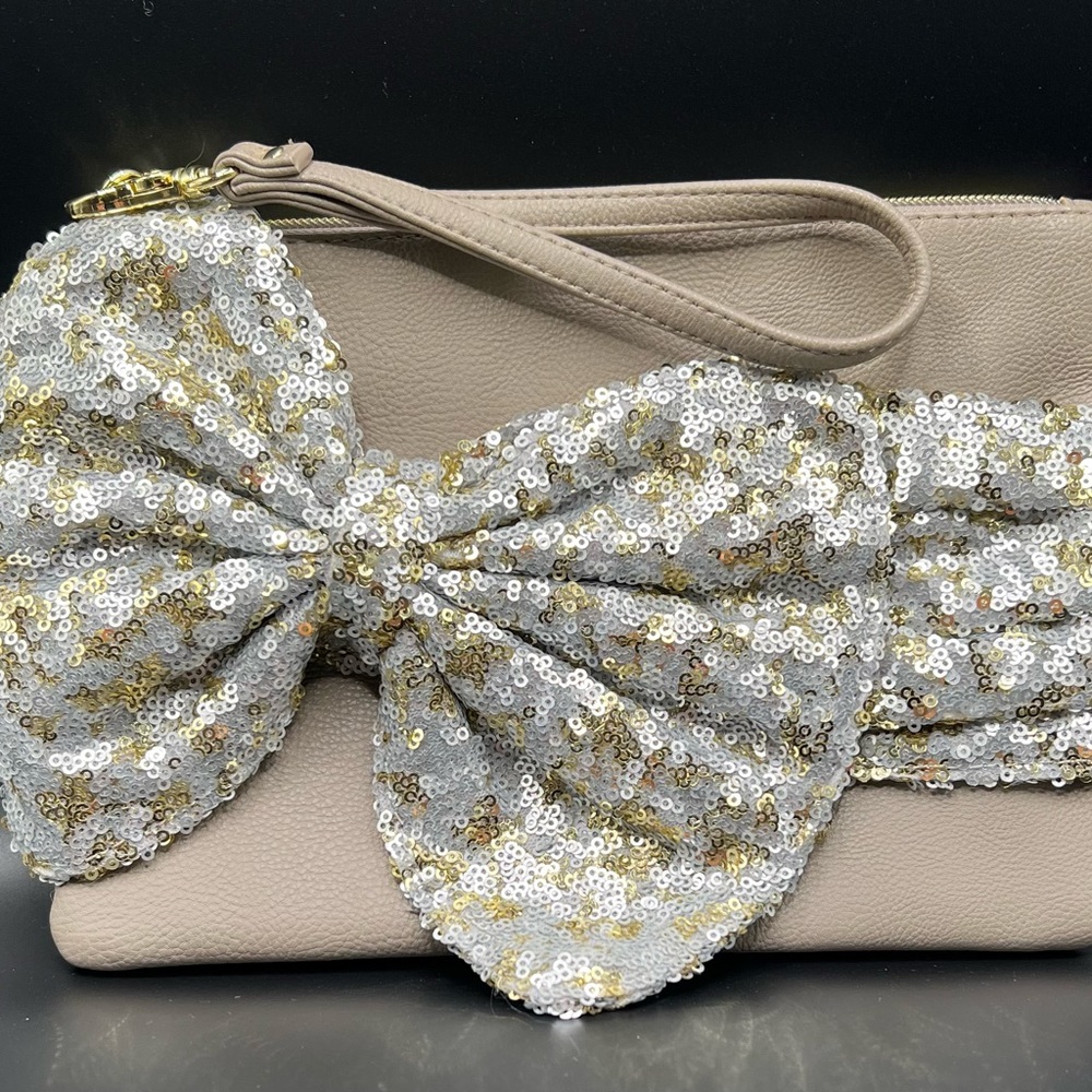 Betsey Johnson Wristlet